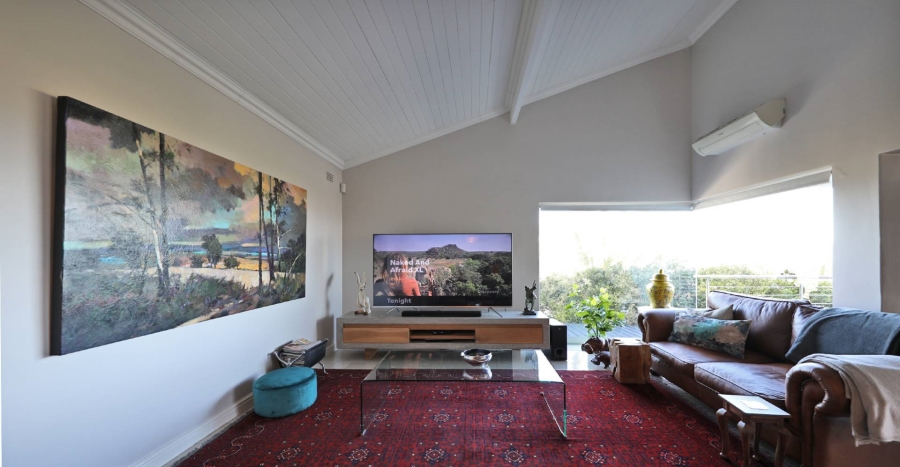 4 Bedroom Property for Sale in Loevenstein Western Cape